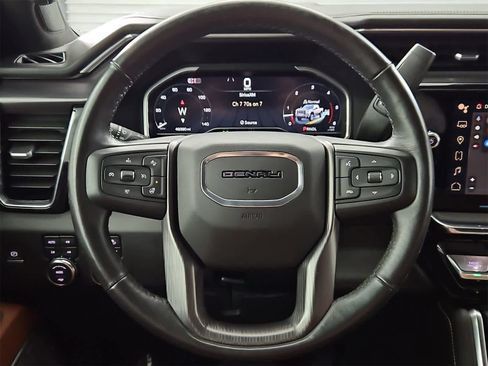 Used 2024 GMC Sierra 3500 Denali Ultimate image 24
