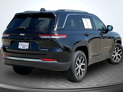 Used 2023 Jeep Grand Cherokee Limited w/ Luxury Tech Group II