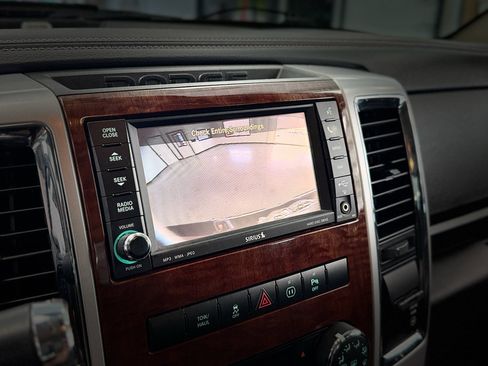 Used 2011 RAM 1500 Laramie w/ Chrome Accents Group AWD/4WD image 20