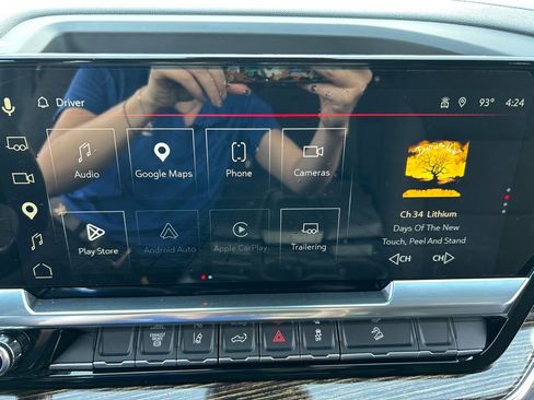 Used 2024 GMC Sierra 2500 SLE w/ SLE Value Package; AWD/4WD image 36