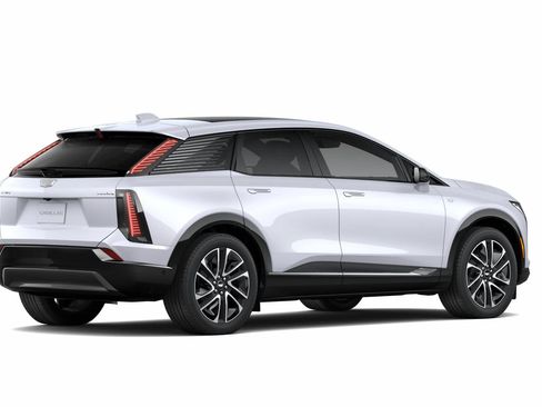New 2026 Cadillac Optiq Sport 1 w/ LPO, Floor Liner Package AWD/4WD image 41