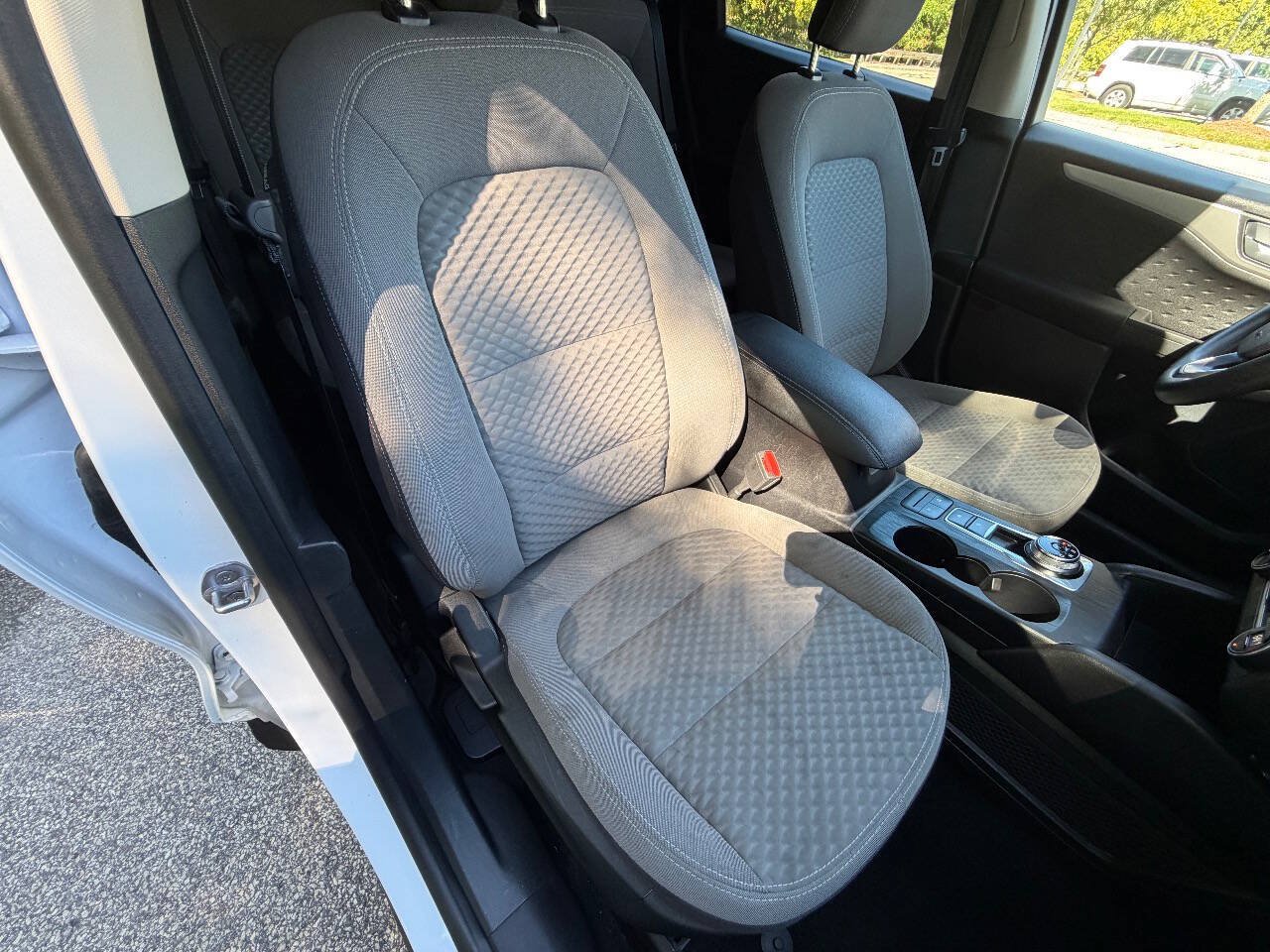 Used 2020 Ford Escape SE AWD/4WD image 13