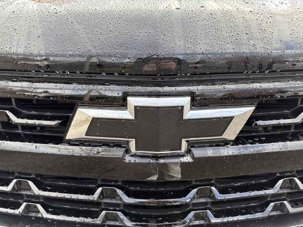 New 2026 Chevrolet Silverado 1500 RST w/ LPO, Dark Essentials Package AWD/4WD image 32