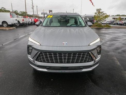 New 2026 Buick Envision Avenir image 2