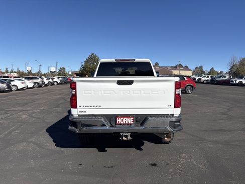 Used 2021 Chevrolet Silverado 2500 LT w/ Z71 Off-Road Package image 9