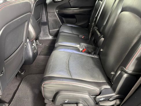 Used 2018 Dodge Journey GT AWD/4WD image 19