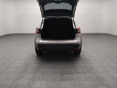 Used 2020 Nissan Rogue Sport S w/ Appearance Package FWD image 29