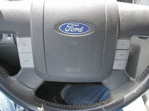 Used 2006 Ford F150 FX4 image 9