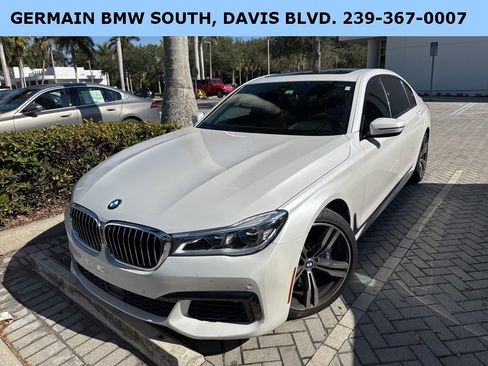 Used 2019 BMW 750i w/ Executive Package image 5