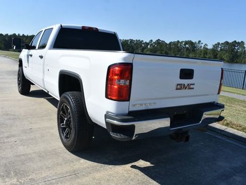 Used 2018 GMC Sierra 3500 4x4 Crew Cab w/ Sierra Convenience Package image 8