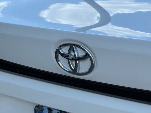Used 2026 Toyota Corolla LE FWD image 12