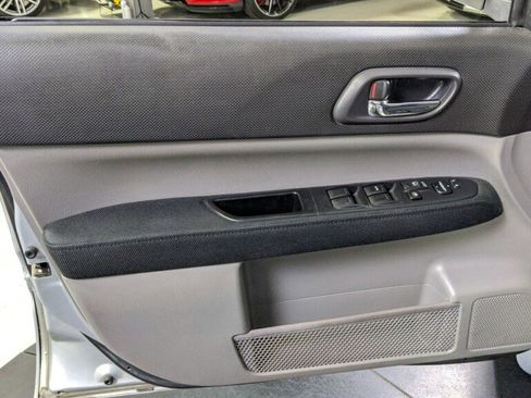 Used 2004 Subaru Forester 2.5XT image 29