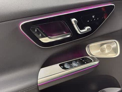 Certified 2025 Mercedes-Benz GLC 300 4MATIC image 16