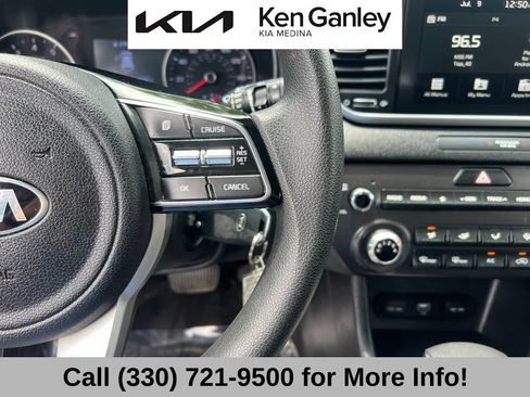 Certified 2022 Kia Sportage LX FWD image 32