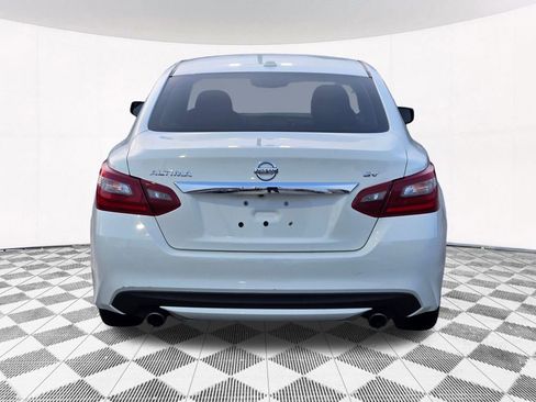 Used 2018 Nissan Altima 2.5 SV image 17