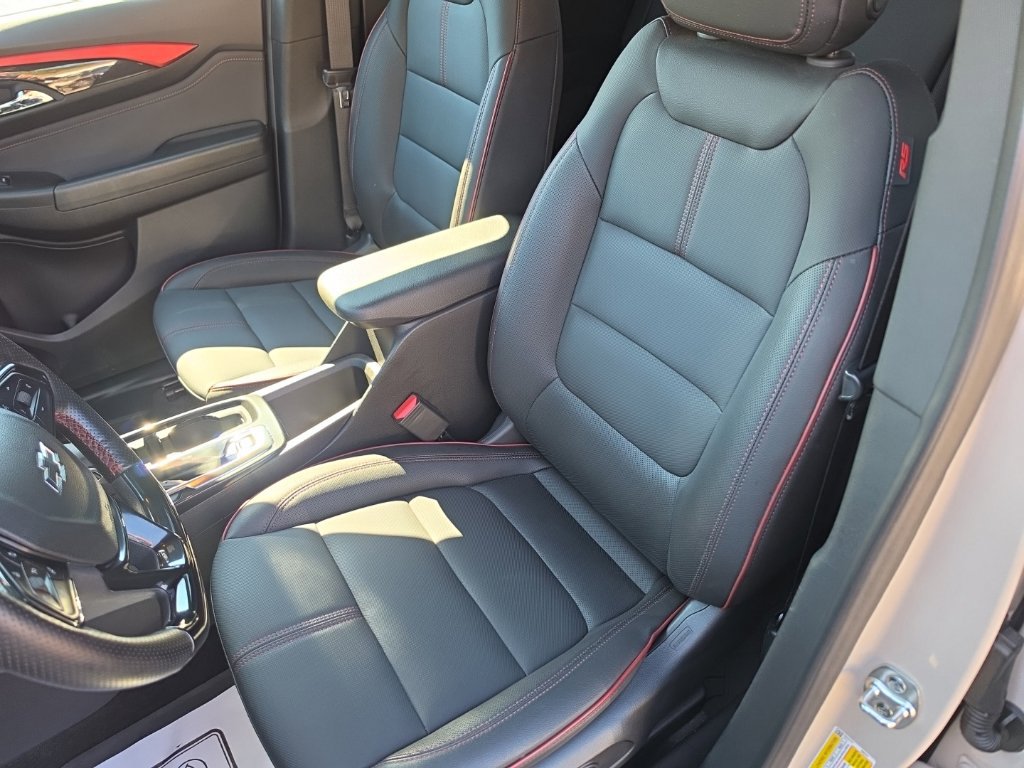 Certified 2026 Chevrolet TrailBlazer RS w/ Driver Confidence Package FWD image 17