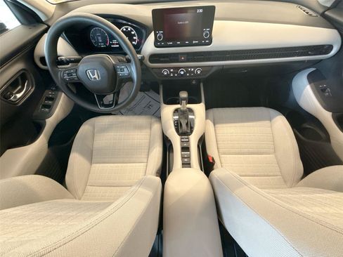 Used 2025 Honda HR-V LX image 21