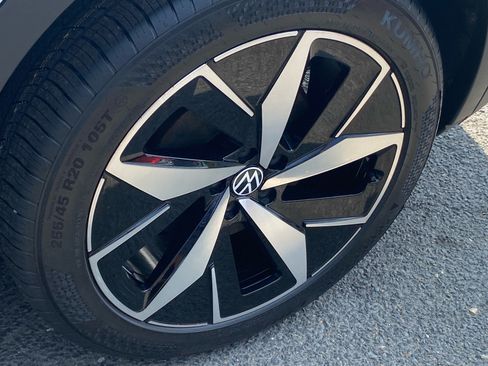 Certified 2023 Volkswagen ID.4 Pro S AWD/4WD image 21