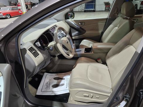 Used 2010 Nissan Murano SL w/ Leather Pkg image 25