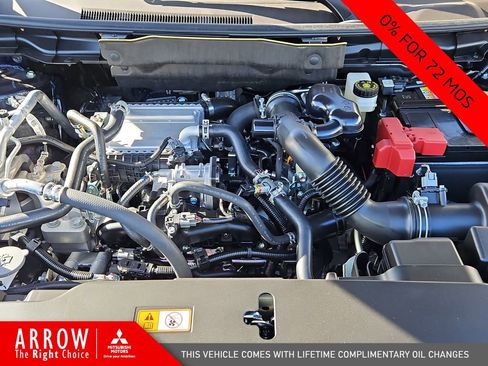 New 2026 Mitsubishi Outlander SE image 16