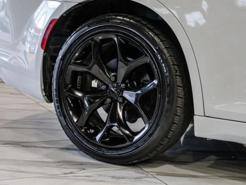 Used 2022 Chrysler 300 S w/ Comfort Group RWD image 73
