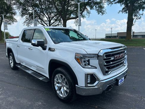 Used 2021 GMC Sierra 1500 SLT w/ SLT Premium Plus Package AWD/4WD image 3