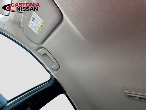 Used 2026 Nissan Kicks SV FWD image 27