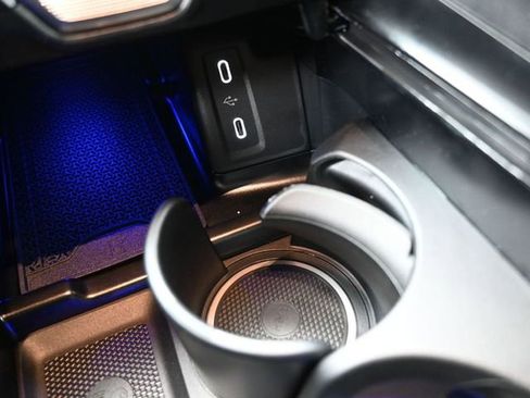 New 2026 Mercedes-Benz GLC 300 image 4