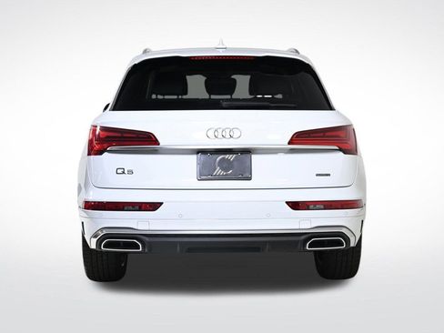 Certified 2023 Audi Q5 2.0T Premium Plus w/ Premium Plus Package image 4