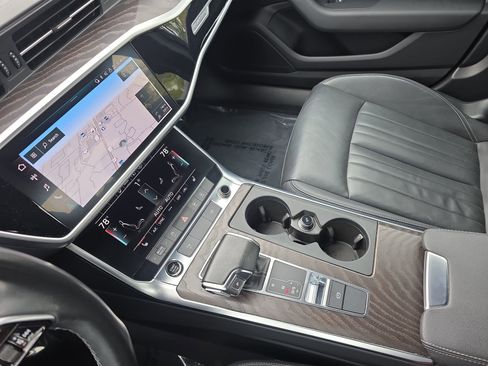Used 2023 Audi A6 2.0T Premium image 24