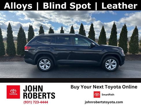 Used 2018 Volkswagen Atlas SE image 1