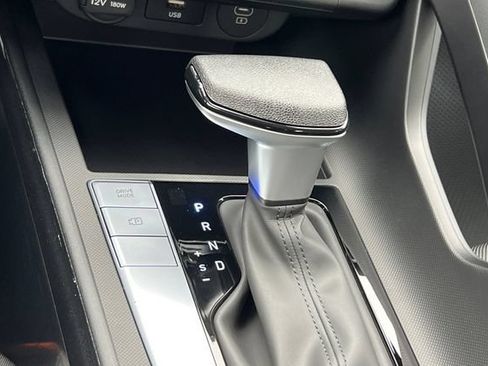 New 2026 Hyundai Elantra SE FWD image 19