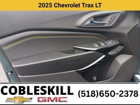 New 2025 Chevrolet Trax LT w/ Driver Confidence Package image 12