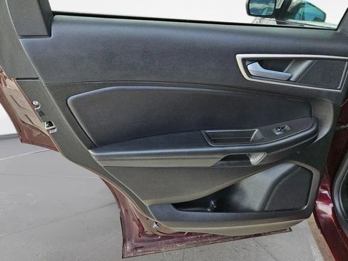 Used 2023 Ford Edge SEL w/ Convenience Package image 28