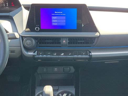 Used 2026 Toyota Prius XLE image 17