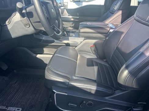 Used 2025 Ford F150 Platinum w/ Equipment Group 702A High image 4