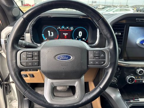 Used 2021 Ford F150 Lariat image 19