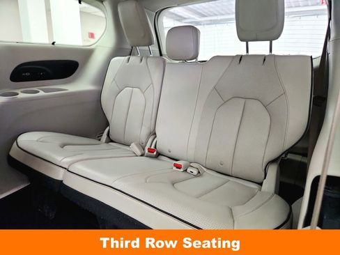 Used 2021 Chrysler Pacifica Limited w/ Premium & Safety Sphere Group AWD/4WD image 30