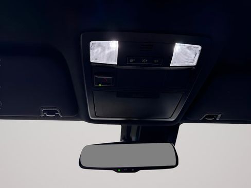 Used 2021 Toyota Tacoma TRD Sport w/ Technology Package image 24