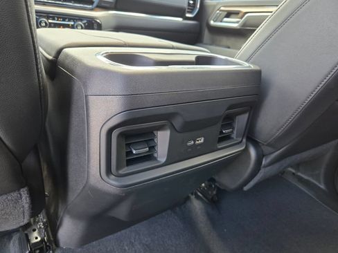 Used 2024 Chevrolet Silverado 1500 LT Trail Boss w/ Convenience Package II AWD/4WD image 9