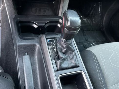 Used 2021 Toyota Tacoma TRD Sport w/ Technology Package image 23