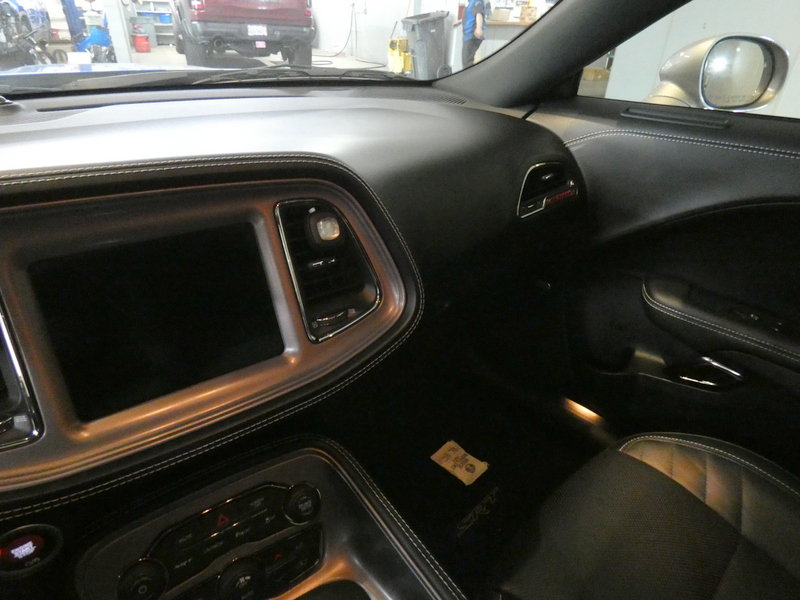 Used 2023 Dodge Challenger SRT Hellcat RWD image 10