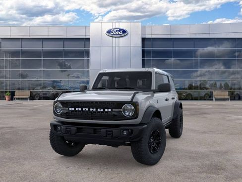 New 2026 Ford Bronco Big Bend w/ Black Diamond Package AWD/4WD image 2