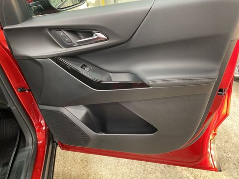 New 2026 Chevrolet Equinox LT w/ Convenience Package II image 29