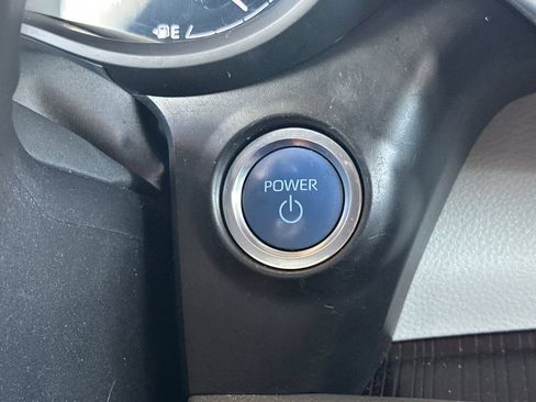 Certified 2024 Toyota Sienna LE AWD/4WD image 26