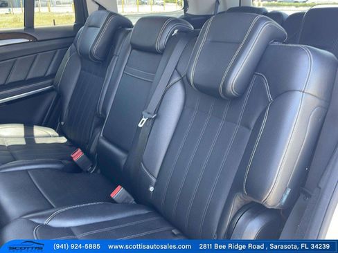 Used 2013 Mercedes-Benz GL 450 4MATIC image 26