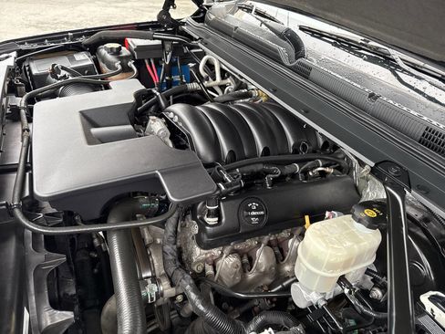 Used 2016 Chevrolet Tahoe LTZ image 14