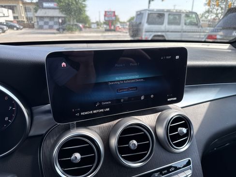 Used 2022 Mercedes-Benz GLC 300 4MATIC image 18