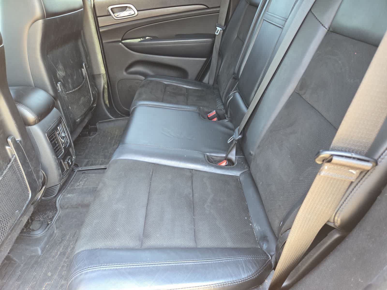 Used 2019 Jeep Grand Cherokee Altitude RWD image 18