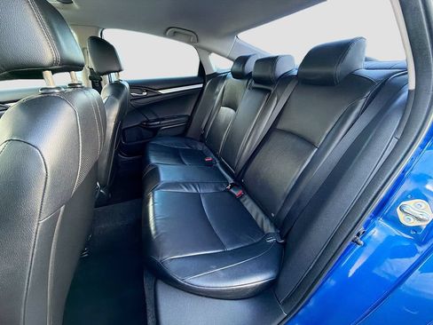 Used 2016 Honda Civic Touring image 25